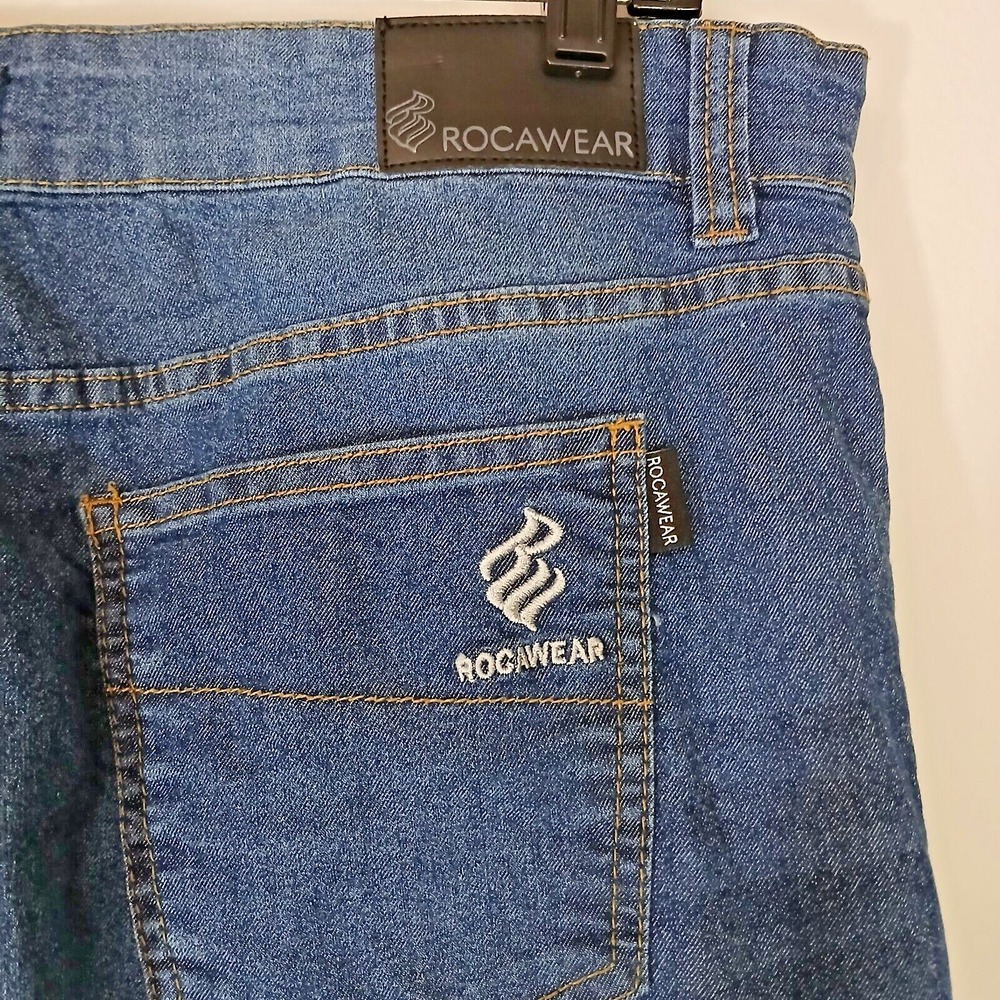 Rocawear Jeans Mens 38x30 Medium Wash Skinny Embroidered Hip Hop 2000s Y2K JB027